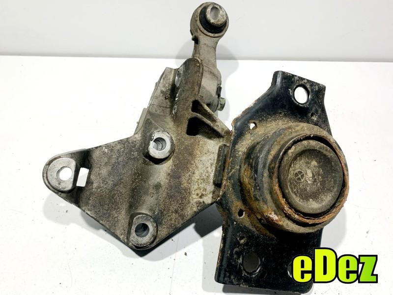 Suport cu tampon motor dreapta Nissan Qashqai (2007-2010) [J10] 1.5 dci K9K (282) 11210-JD500
