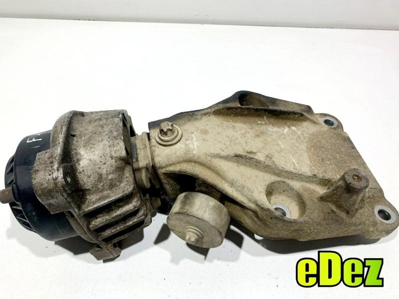 Suport cu tampon motor stanga BMW Seria 5 GT (2009-2017) [F07] 3.0 d N57d30A 6777371