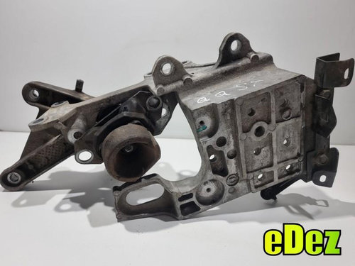 Suport cu tampon motor stanga Nissan Qashqai facelift (2010-2013) [NJ10] 1.6 benzina HR16DE