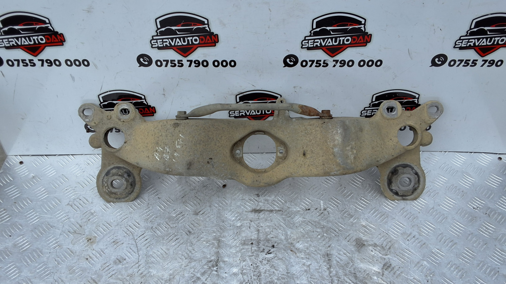 Suport cutie Audi A4 (2004-2008) [8EC, B