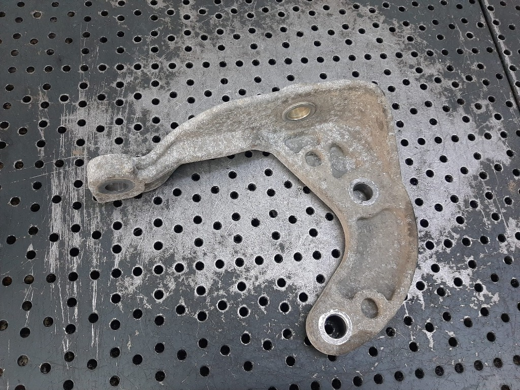 Suport cutie transfer k9kj898 1.5 dci dacia duster 8200991067