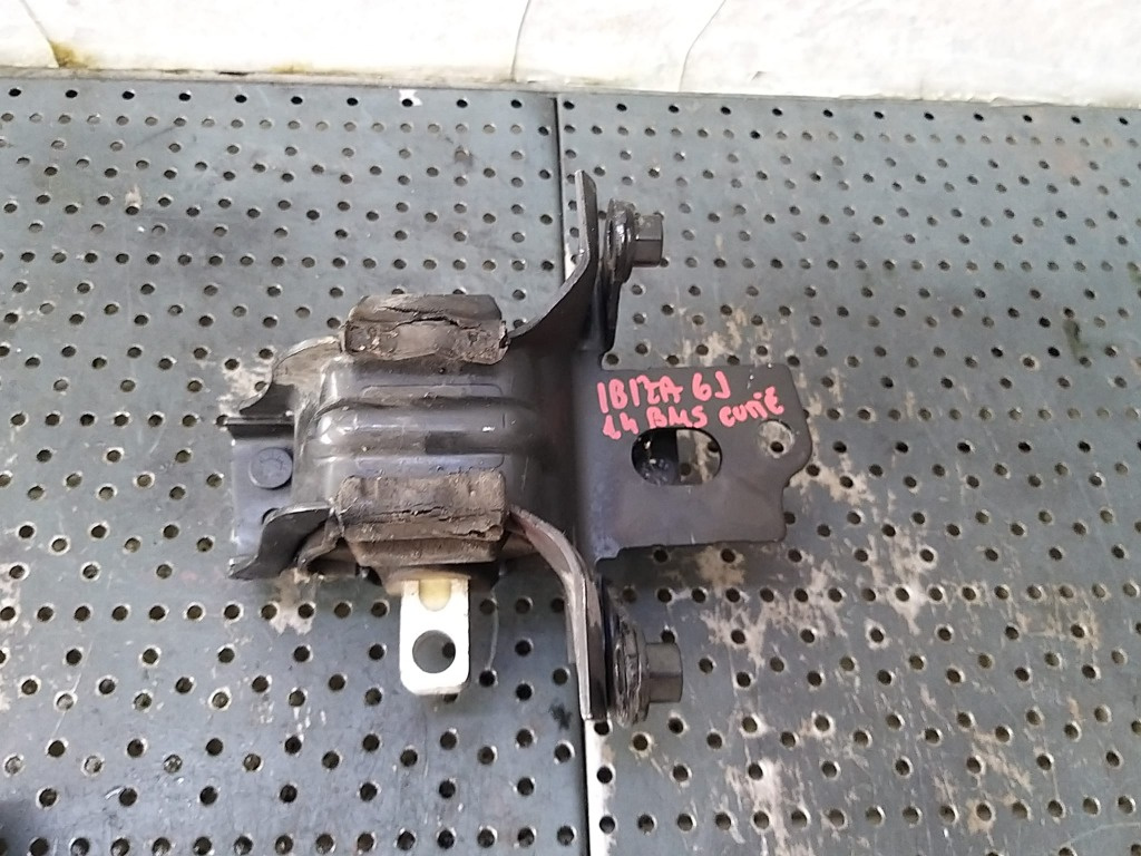 Suport cutie viteze 1.4 tdi seat ibiza 6j