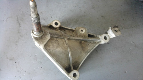 Suport cutie viteze 1.9 dci f9q f9qe790 renault kangoo 8200008265