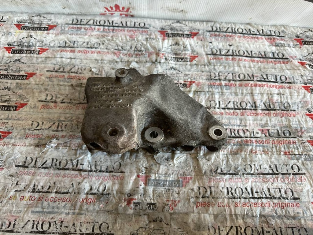 Suport cutie viteze 1K0199117BM VW Touran I (1T3) 1.6 TDI 90 cai