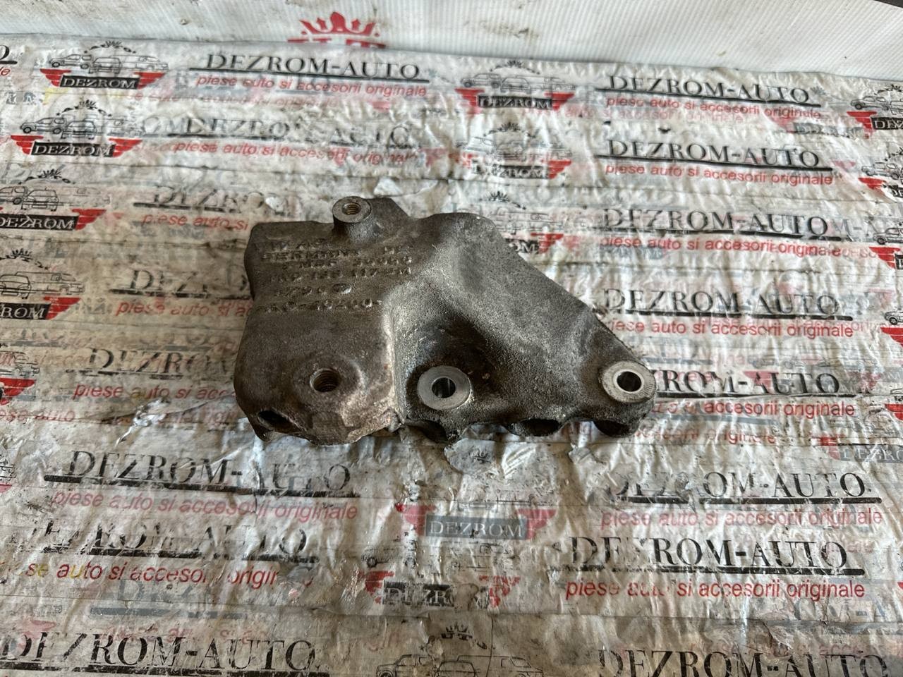 Suport cutie viteze 1K0199117BM VW Touran I (1T3) 2.0 TDI 177 cai