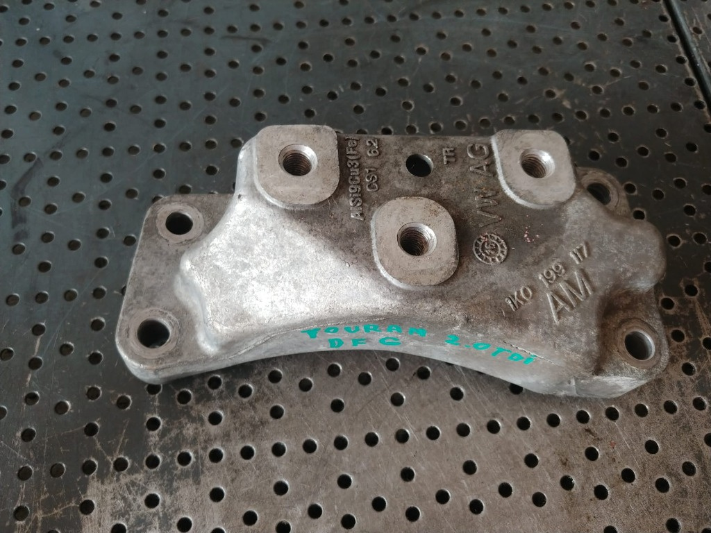 Suport cutie viteze 2.0 tdi vw touran passat b6 golf 7 audi a3 8v seat leon 5f skoda octavia 3 1k0199117am