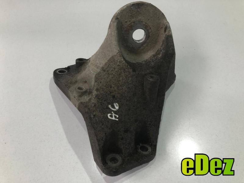 Suport cutie viteze Audi A6 (2004-2011) [4F2, C6] 2.7 tdi bpp 4f0399115