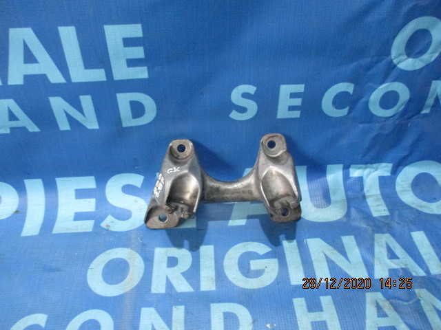 Suport cutie viteze BMW E90 320d 2006;  6760304