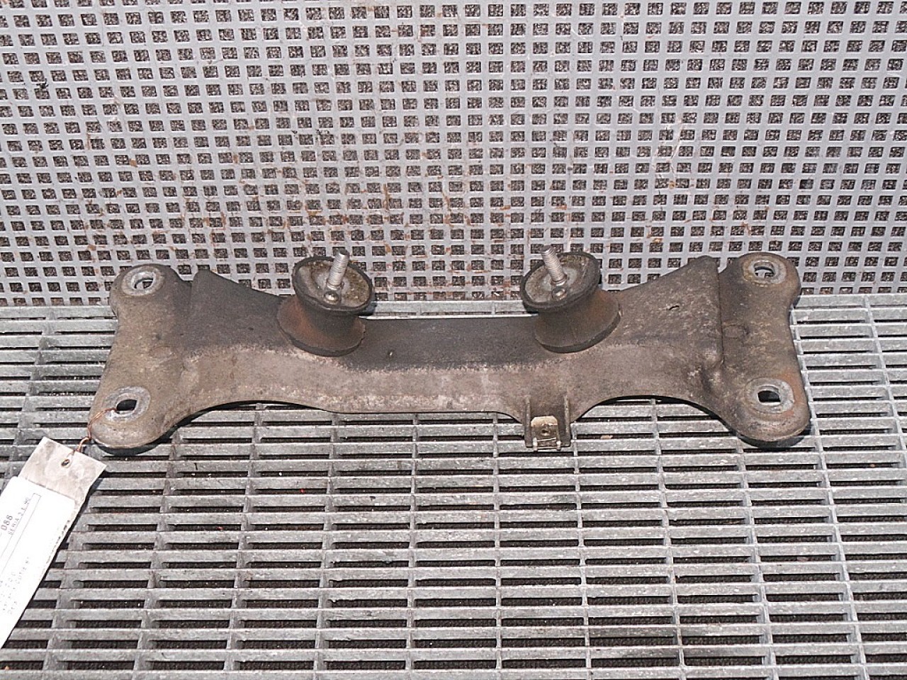 SUPORT CUTIE VITEZE BMW SERIA 3 E 90 SERIA 3 E 90 2.0 D - (2004 2007)