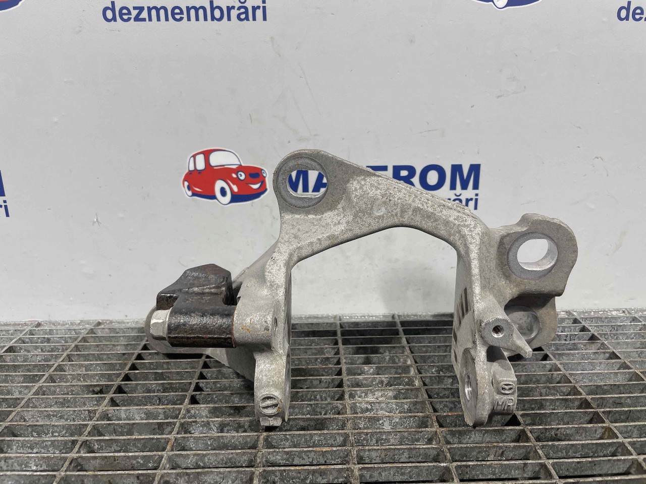 SUPORT CUTIE VITEZE MAZDA 3 3 2.2 D - (2013 2018)