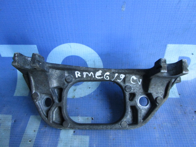 Suport cutie viteze Renault Megane;  8200277212