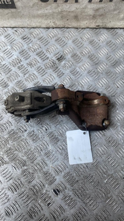 Suport cutie Volvo v40 2.0 D cod motor D5204T2 ,an 2011 cod 6G92-7M125-BB
