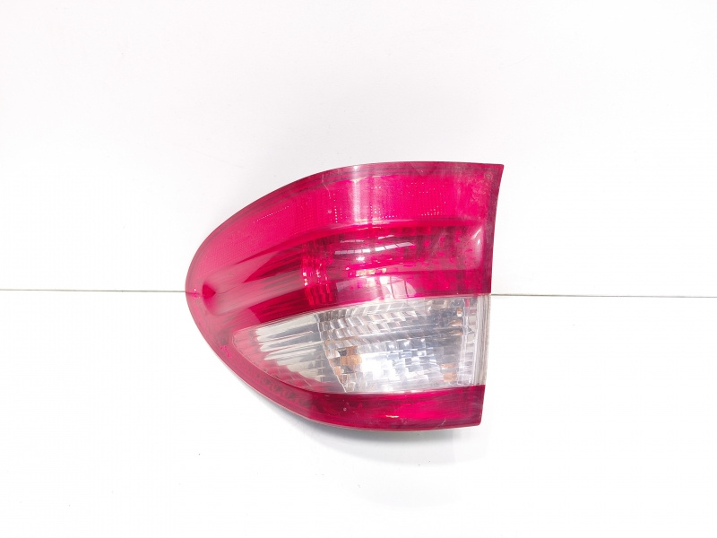 Suport dreapta aripa, cod A2118201264, Mercedes Clasa E T-Model (S211) (id:696325)