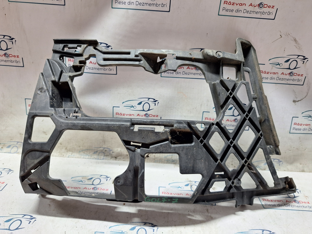 Suport dreapta bara fata Volkswagen Golf 7 Break - Motorina 2015, 5G0807724D