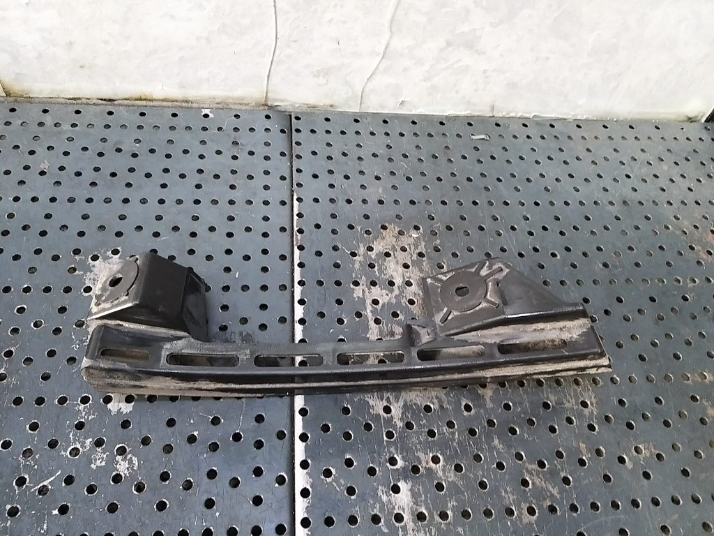 Suport dreapta bara fata vw touran 1t 1t0807890b