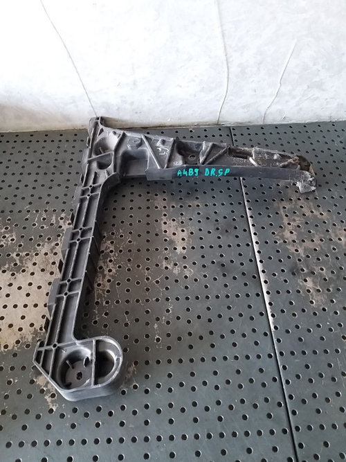 Suport dreapta bara spate audi a4 b9 8w 8w5807454