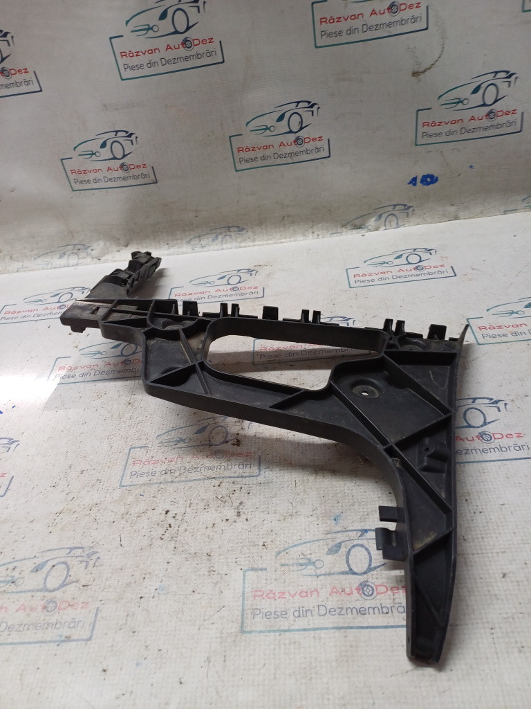Suport dreapta bara spate Audi A5 - Motorina 2014, 8T0807454 / MIC DEFECT