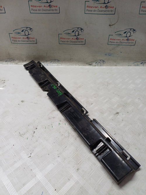 Suport dreapta bara spate BMW Seria 3 E90 - Motorina 2011, -