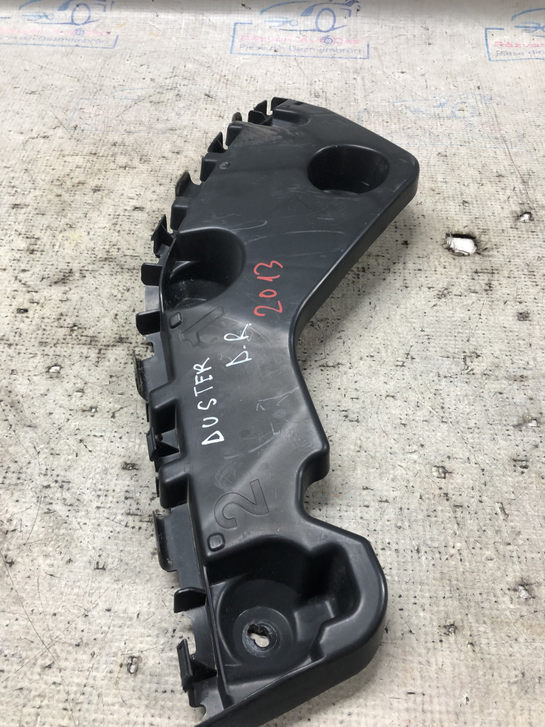 Suport dreapta bara spate Dacia Duster - Benzina 2013, 622207554R