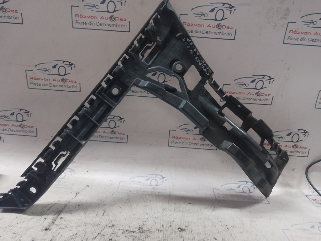 Suport dreapta bara spate Mercedes C Class W205 Motorina 2015, A2058801802
