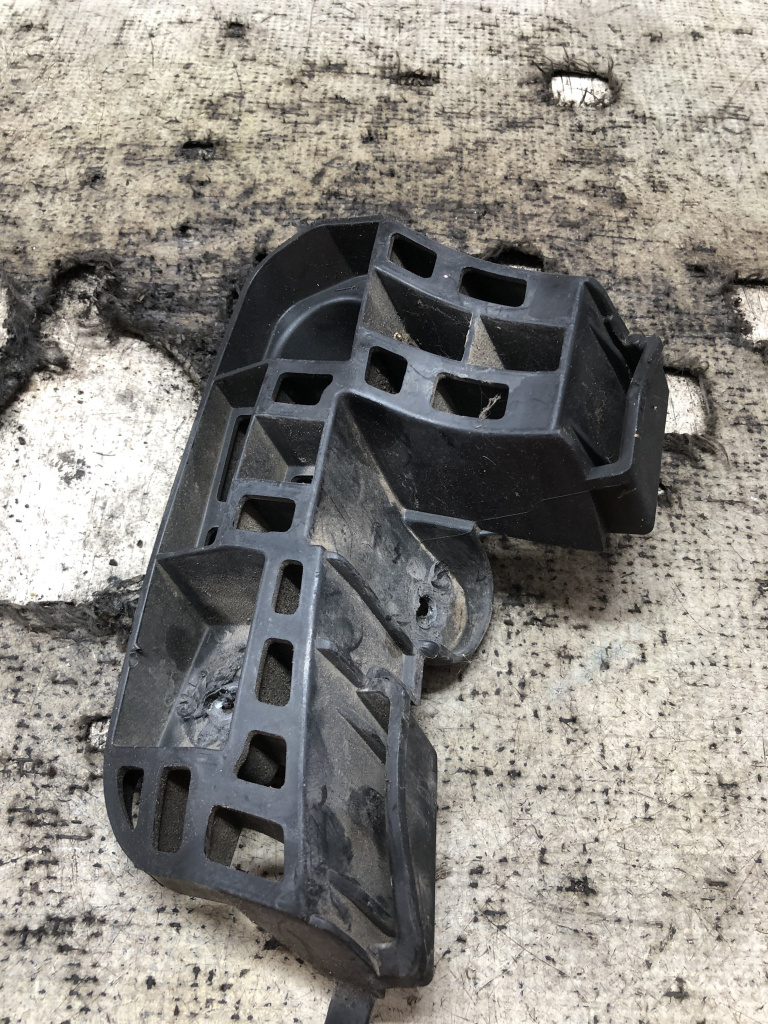 Suport dreapta bara spate Opel Astra K 2015