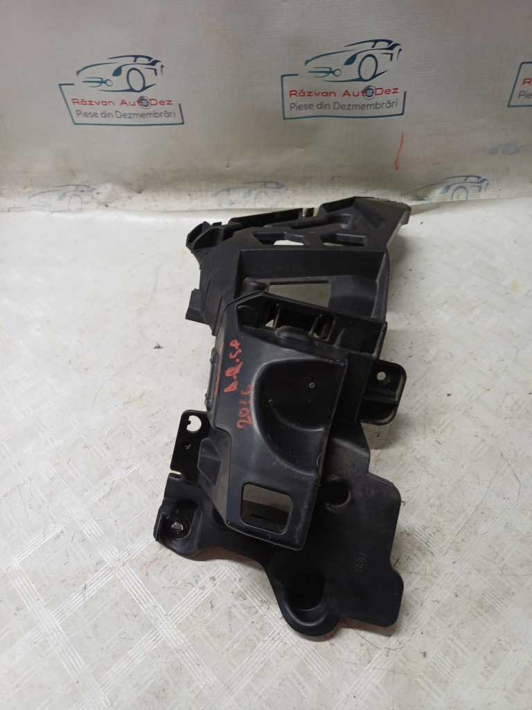 Suport dreapta bara spate Renault Clio 4 - Motorina 2016, 850446420R