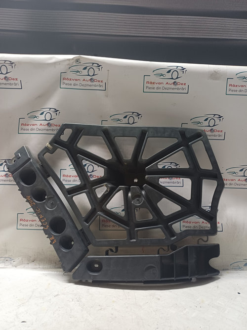 Suport dreapta bara spate Renault Grand Scenic 1.6 Motorina 2014, 850444242R