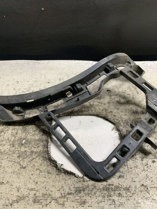 Suport dreapta bara spate Volkswagen Passat B7 - Motorina 2010, 3AF807378