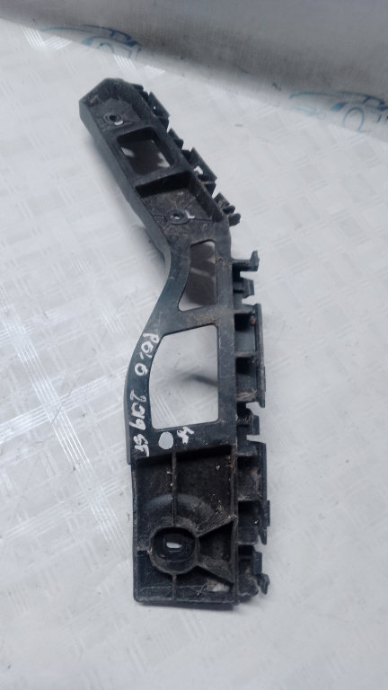 Suport dreapta bara spate Volkswagen Polo - Motorina 2019, 6R6807393A