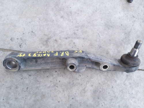 Suport dreapta fata 2.3 hpi iveco daily 3 35-140