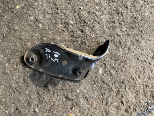 Suport dreapta fata Skoda Octavia 2 [2004 - 2008] Liftback 5-usi 2.0 TDI MT (140 hp) (1Z3) Cod motor...