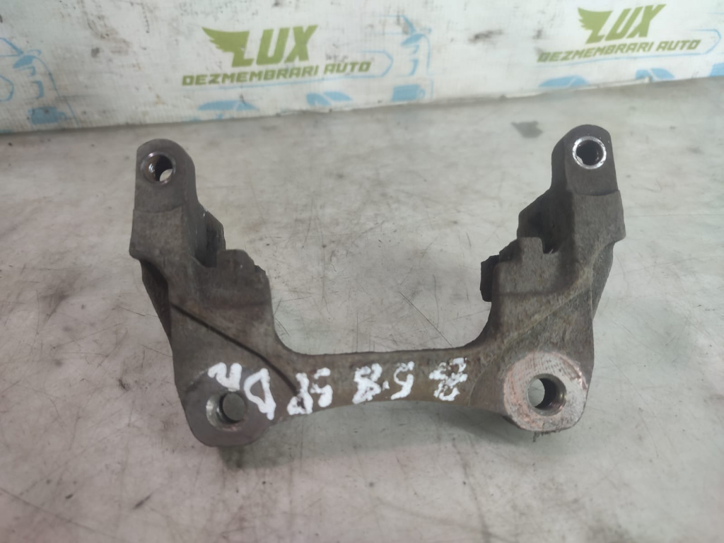 Suport etrier dreapta spate 2.0 AJ813164 Jaguar XE X760 [2014 - 2020] 2.0 d 204DTD