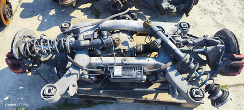 Suport etrier dreapta spate BMW seria 7 F01 F02 3.0 D cod motor N57-D30A transmisie automata ,an 201...