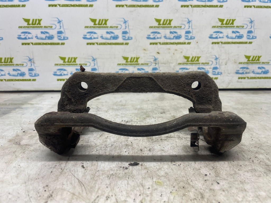 Suport etrier dreapta spate Toyota ProAce [2013 - 2016] 1.6 d4-d 3WZ-TV