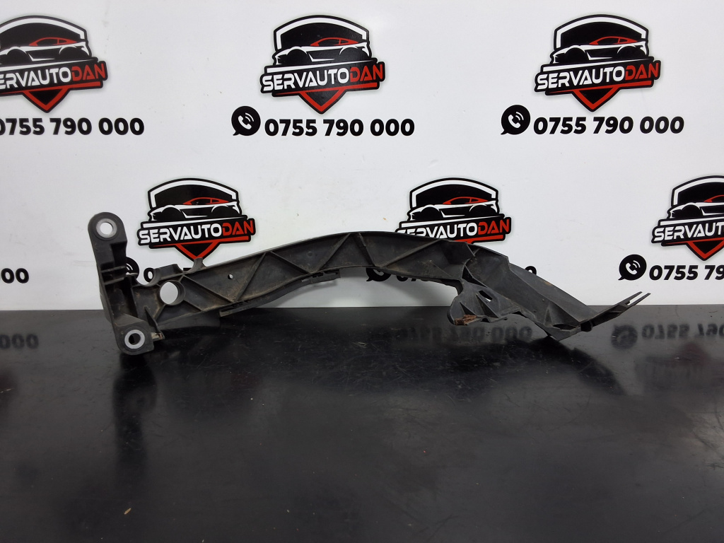 Suport far BMW Seria 1 (2004-2011) [E81, E87] 2.0 Motorina 2009, 7120823