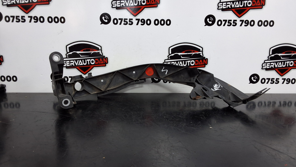 Suport far BMW Seria 1 (2004-2011) [E81, E87] 2.0 Motorina 2006, 7120823 / STANGA