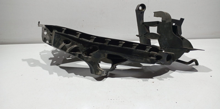 Suport far dreapta 8K0805608P Audi A4 B8/8K [2007 - 2011]