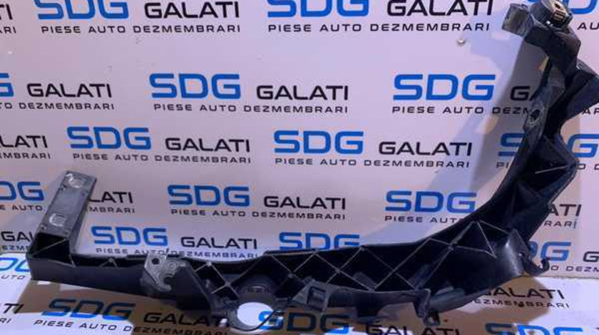 Suport Far Dreapta BMW Seria 3 E90 E91 2004 - 2011 Cod 51647116708 7116708