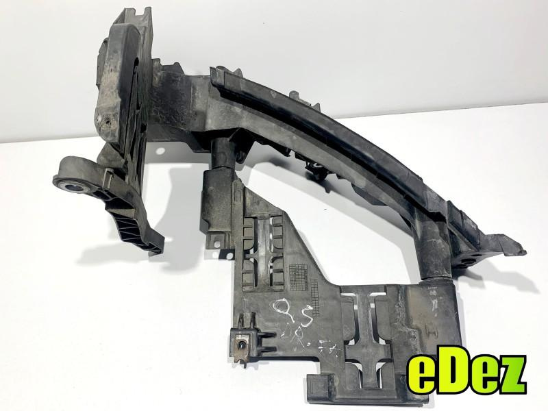 Suport far dreapta fata Audi Q5 (2008-2012) [8R] 8R0805608