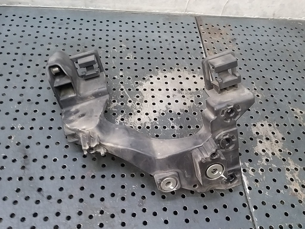 Suport far dreapta kia ceed 2 jd et015e