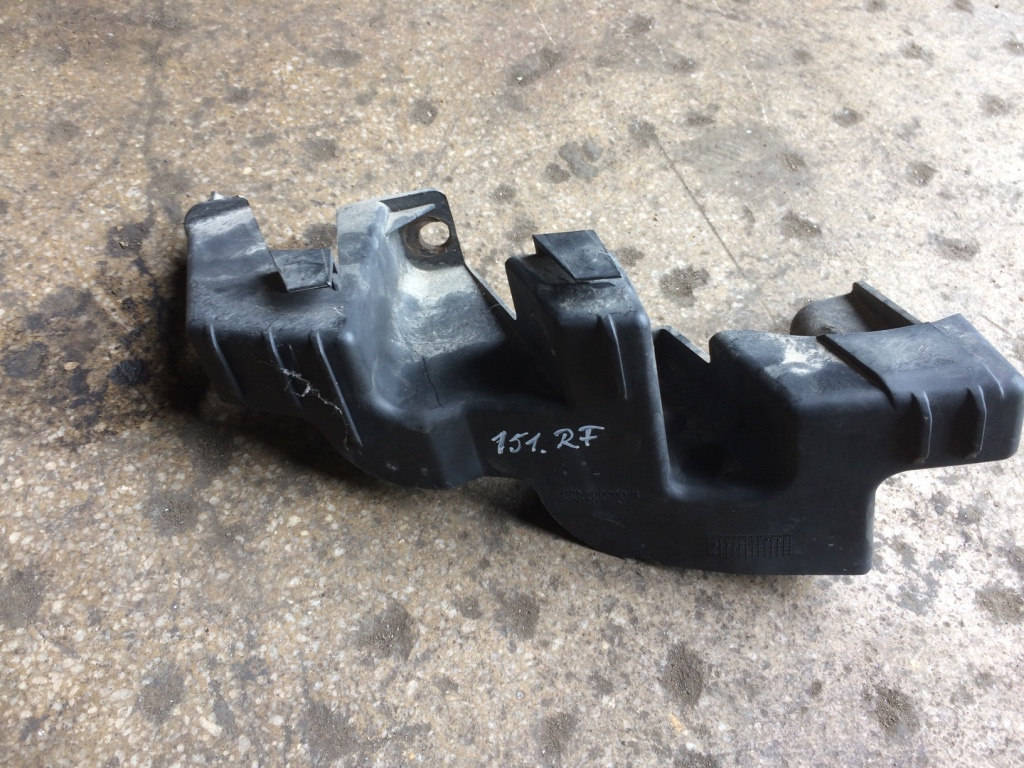 Suport far dreapta Land Rover Freelander [facelift] [2003 - 2006] Crossover 5-usi 1.8 MT (117 hp) (LN) 16V 18K4F