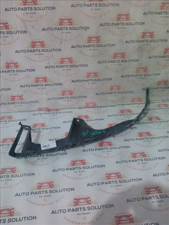 Suport far dreapta MAZDA 6 an fabr. 2006