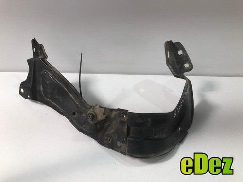Suport far dreapta Mercedes C-Class (2001-2007) [W203] a2036261430