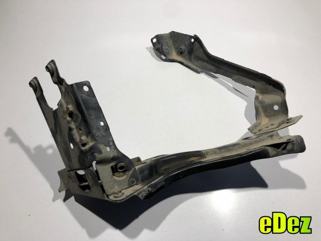 Suport far dreapta Mercedes E-Class (2002-2008) [W211] a2048173420