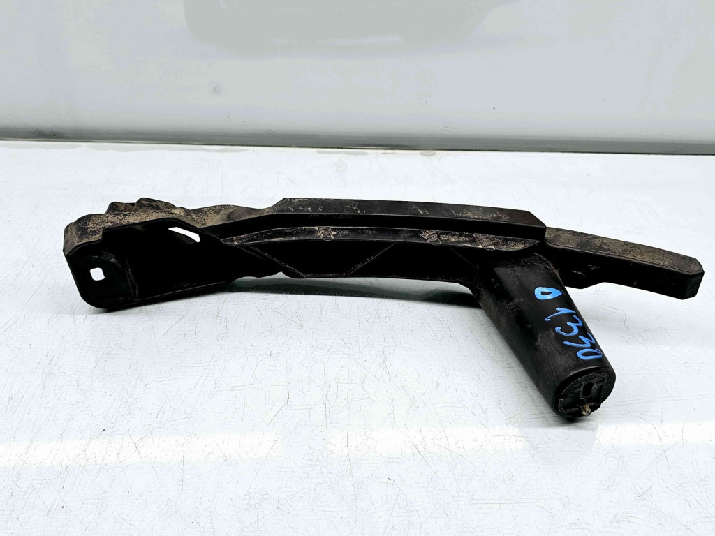 Suport far dreapta Volkswagen Golf 5 (1K1) [Fabr 2004-2008] 1K0807890A