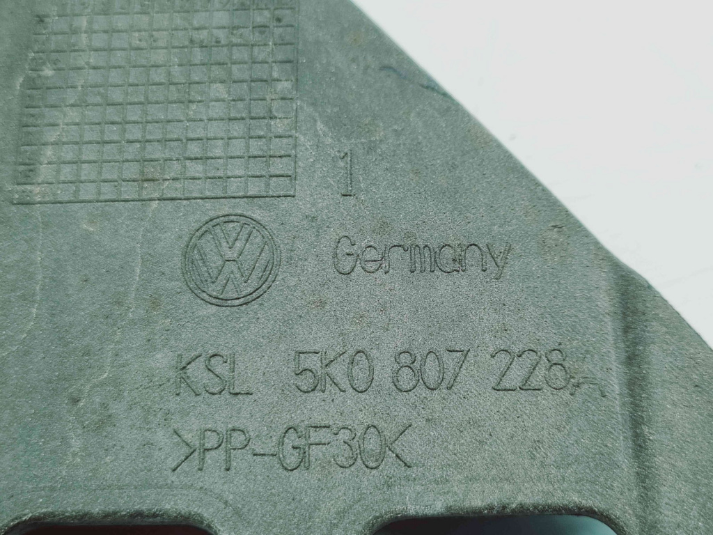 Suport far dreapta Volkswagen Golf 6 (5K1) [Fabr 2009-2013] 5K0807228A