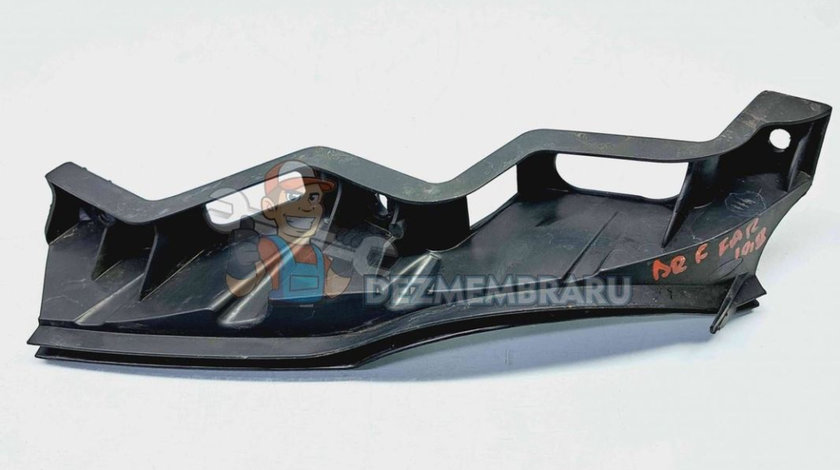 Suport far dreapta Volkswagen Passat B6 (3C2) [Fabr 2005-2010] 3C0807890