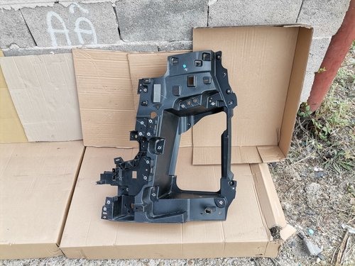 Suport far stanga Ford F-Max cod JC4617H071AH