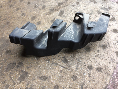 Suport far stanga Land Rover Freelander [facelift] [2003 - 2006] Crossover 5-usi 1.8 MT (117 hp) (LN...