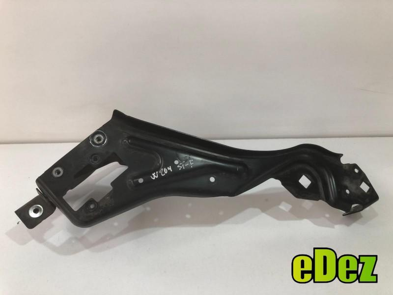 Suport far stanga Mercedes C-Class (2007-2010) [W204] a2046200191